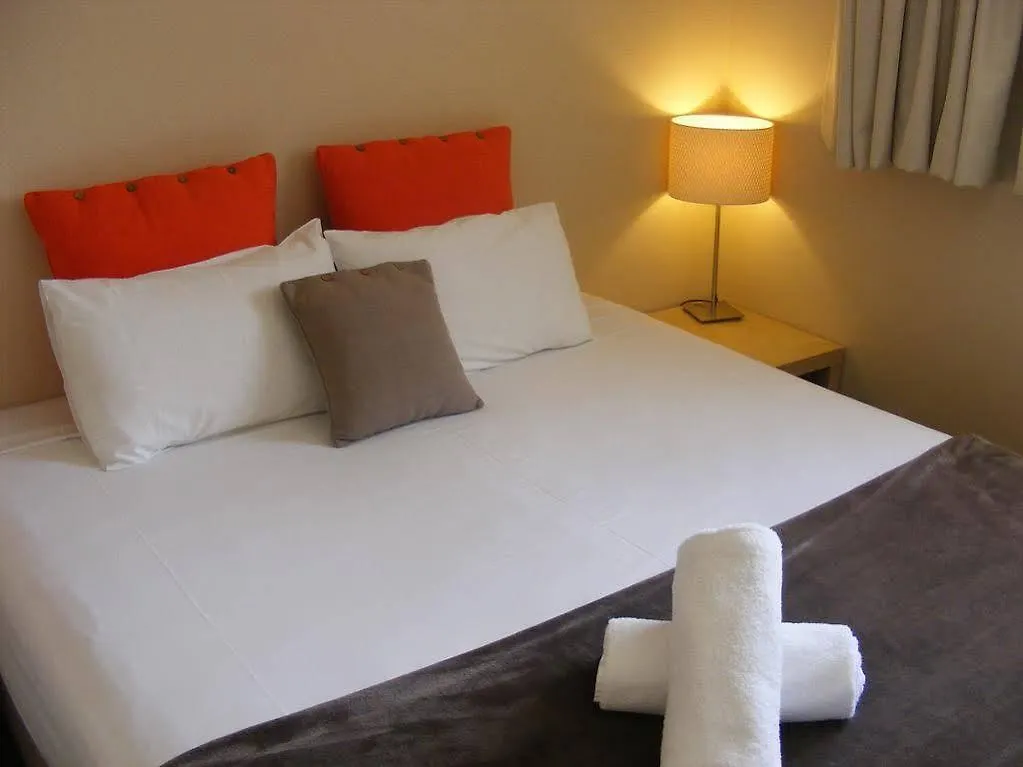 ****  Noosa Sun Motel Noosaville Australia